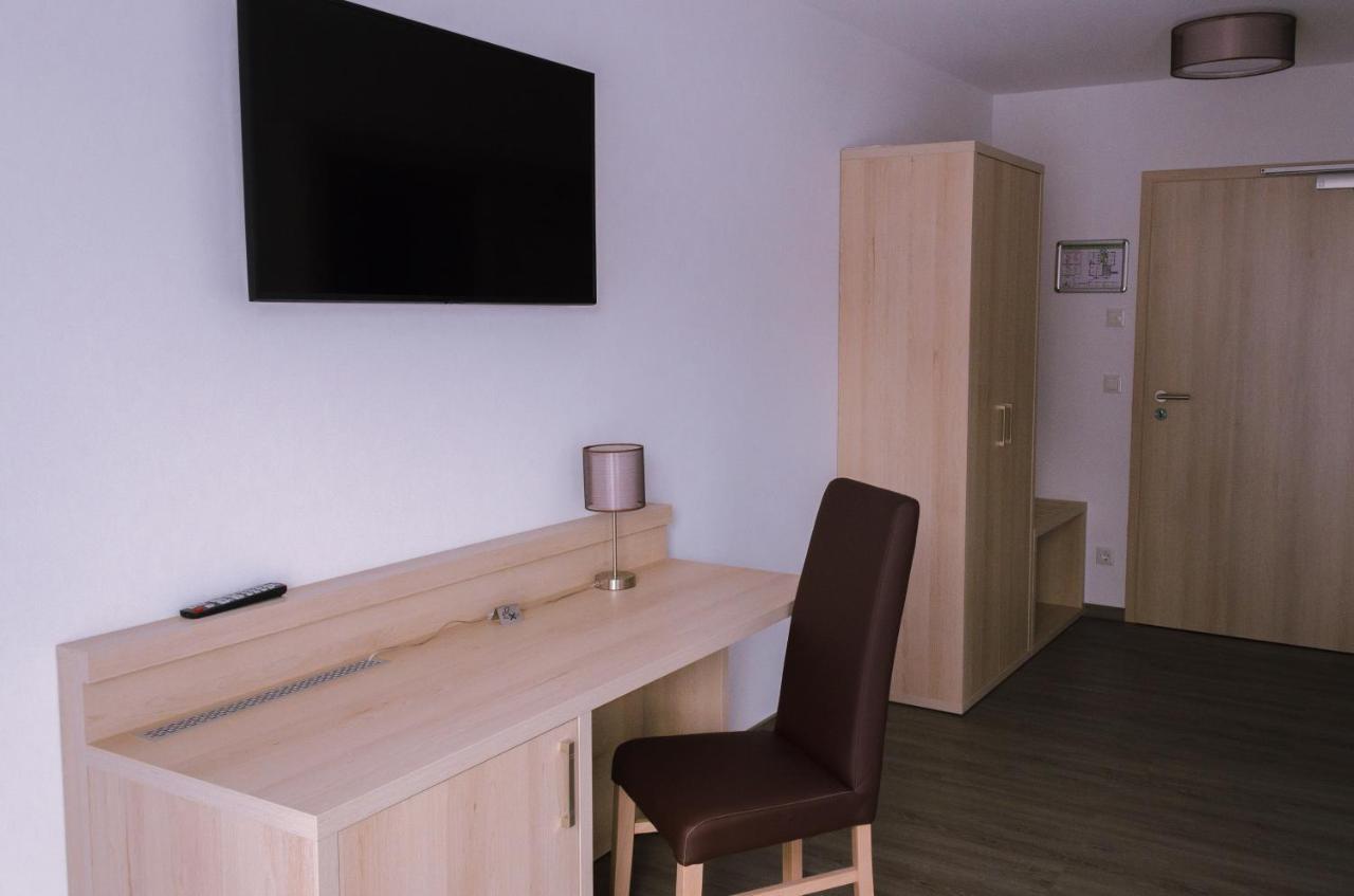 Glindower Alpen Pension Werder  Exteriör bild